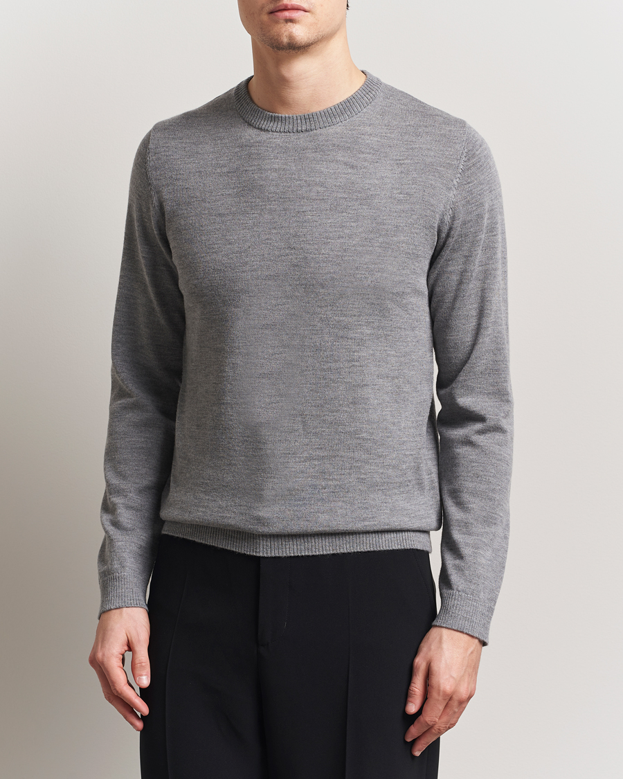 Herr | Tröjor | A Day's March | Álagon Merino Crew Grey