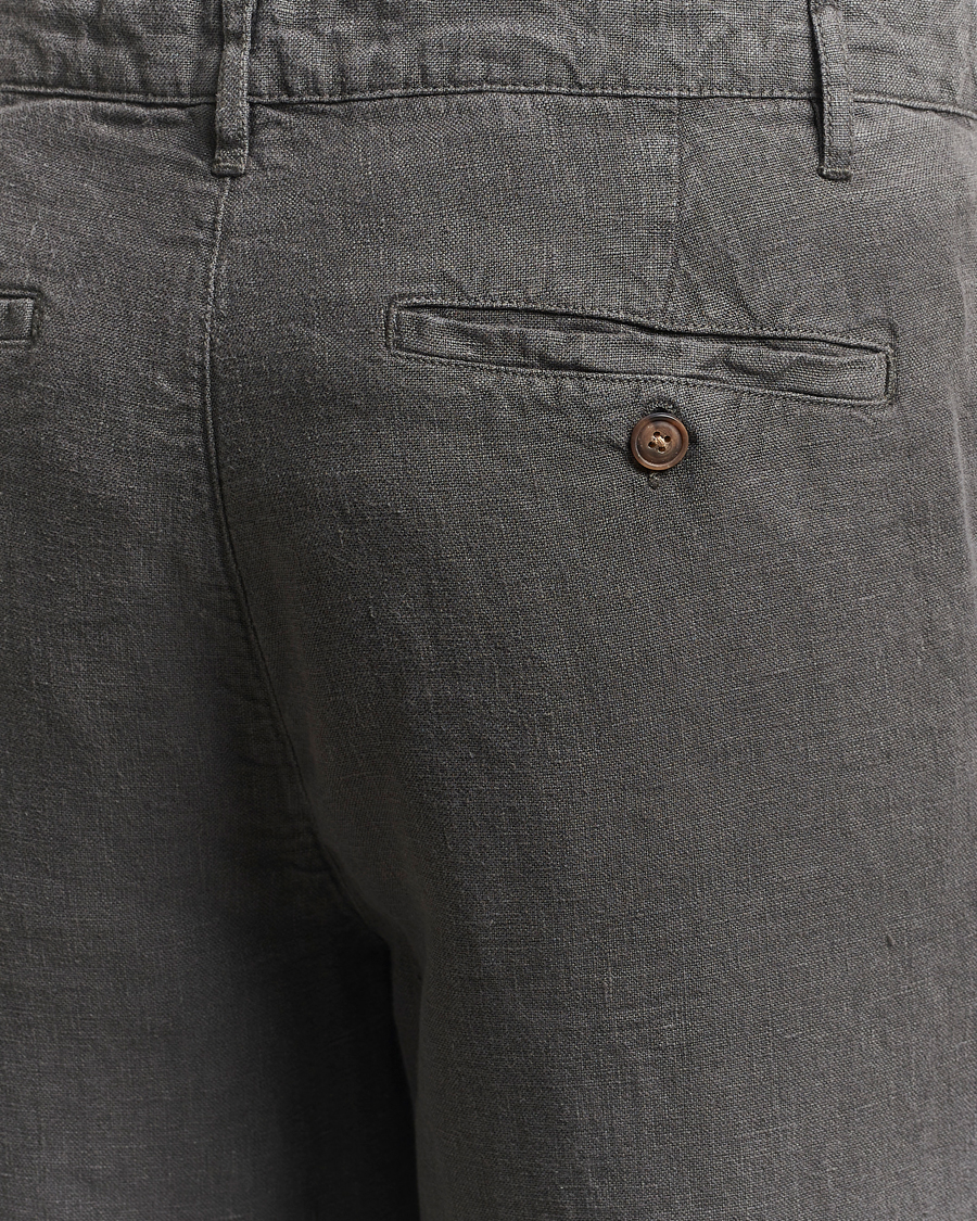 Herr | Byxor | A Day's March | Madu Linen Trousers Olive