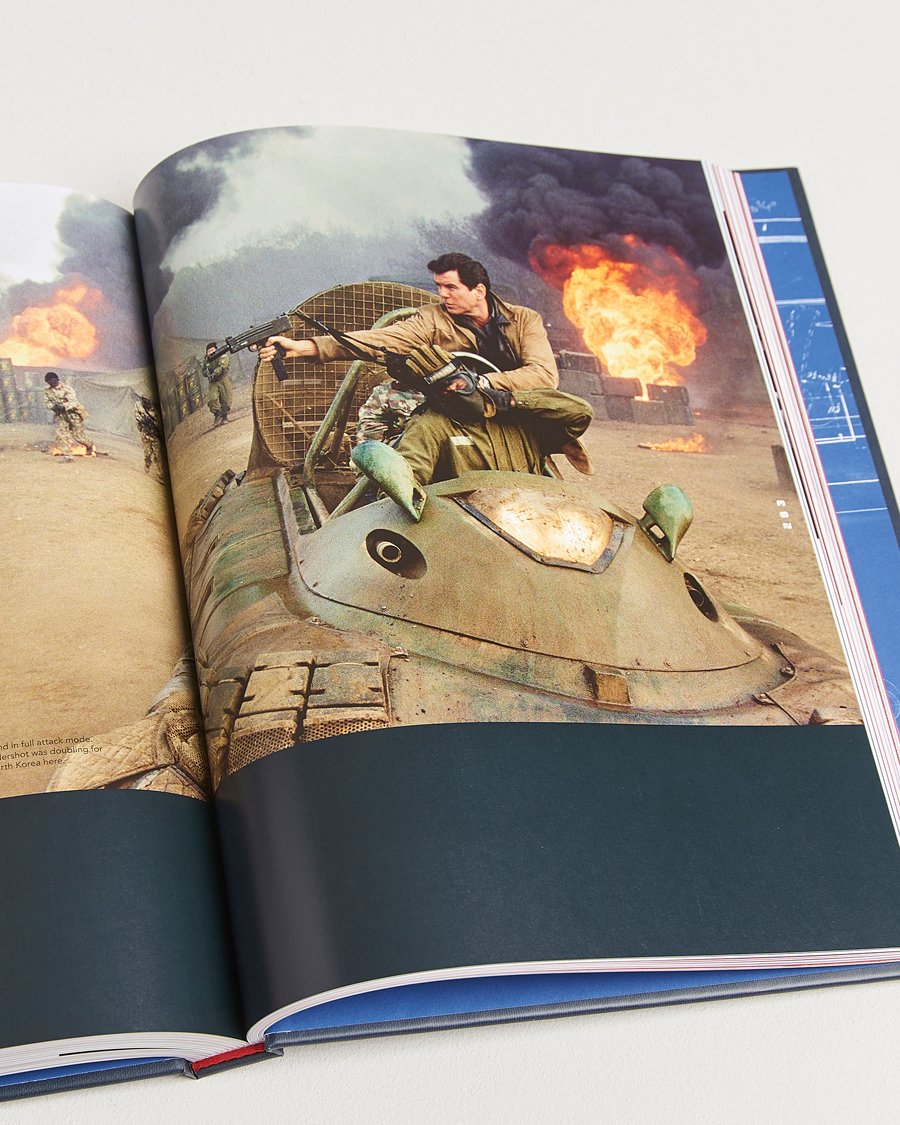 Herr | Böcker | New Mags | Bond Cars Book