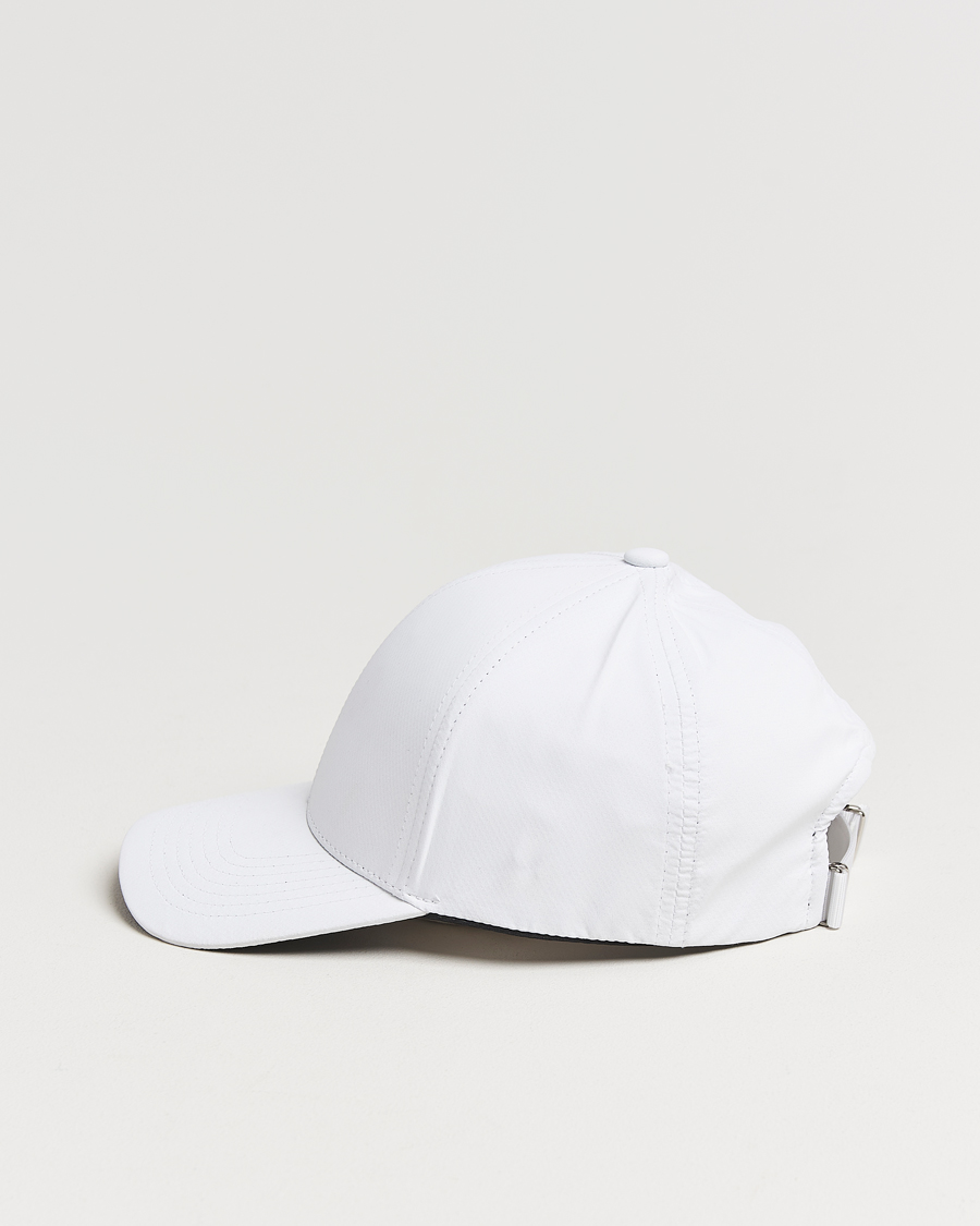 Herr | Hattar & kepsar | Varsity Headwear | Active Tech Cap White