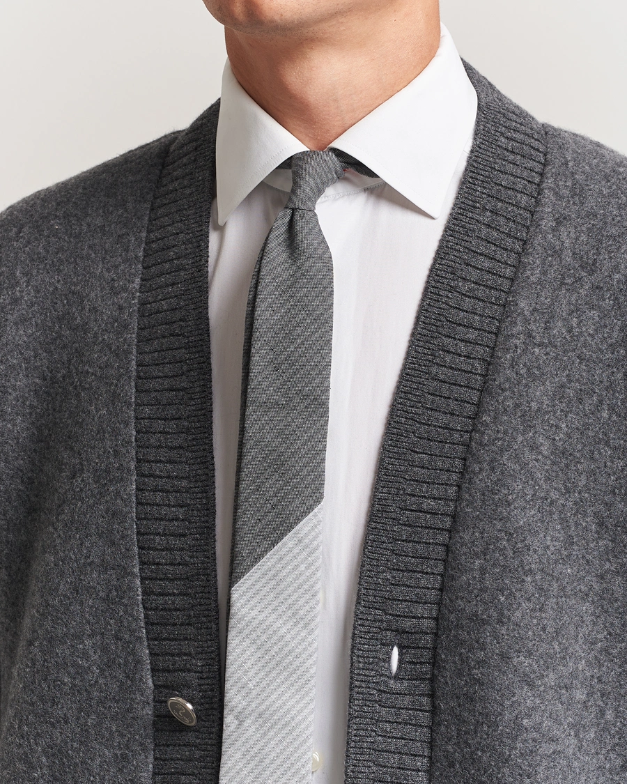 Herr | Slipsar | Thom Browne | Uni Stripe Tie Light Grey
