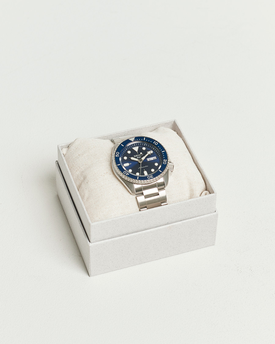 Herr | Seiko 5 Sports Automatic Diver Steel 43mm Blue Dial | Seiko | 5 Sports Automatic Diver Steel 43mm Blue Dial