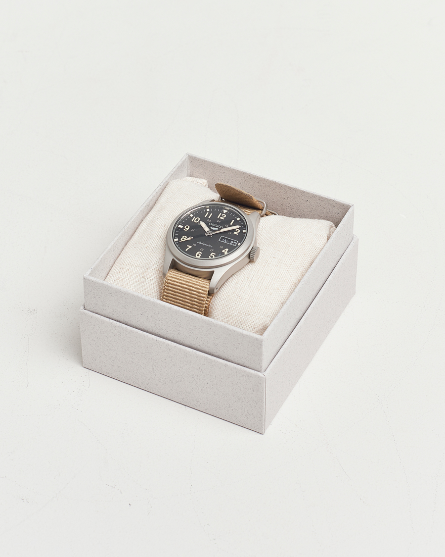 Herr | Seiko 5 Sports Automatic Nato 40mm Black Dial | Seiko | 5 Sports Automatic Nato 40mm Black Dial