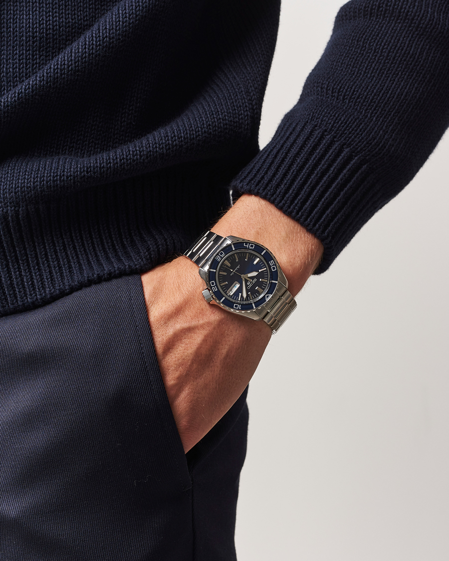Herr | Seiko 5 Sports Automatic Diver Steel 42mm Blue Dial | Seiko | 5 Sports Automatic Diver Steel 42mm Blue Dial