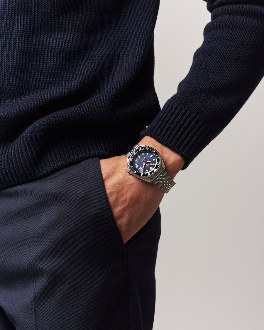 Herr | Seiko 5 Sports Automatic GMT Diver Steel 42mm Blue Dial | Seiko | 5 Sports Automatic GMT Diver Steel 42mm Blue Dial