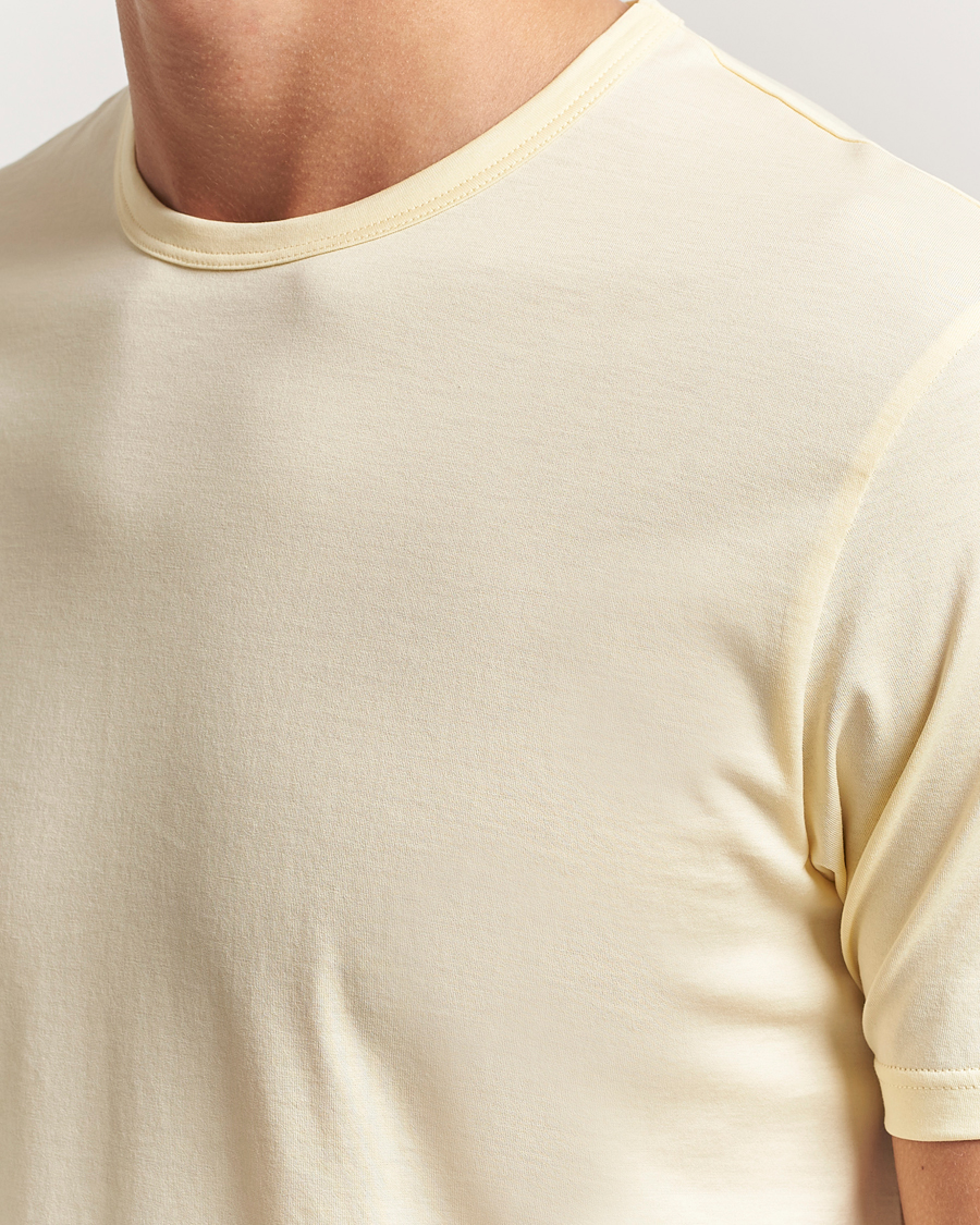 Herr | T-Shirts | Sunspel | Crew Neck Q82 Cotton T-Shirt Buttermilk