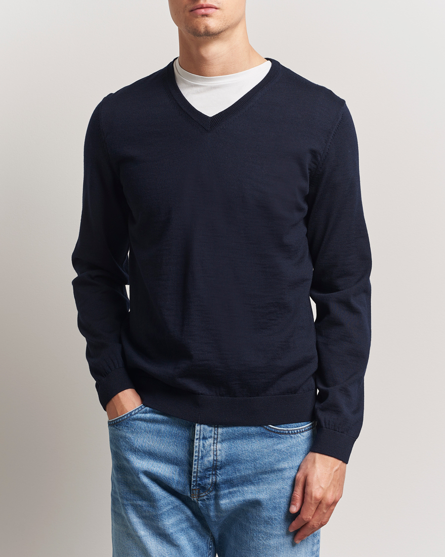 Herr | Tröjor | BOSS BLACK | Melba Wool V-Neck Pullover Dark Blue