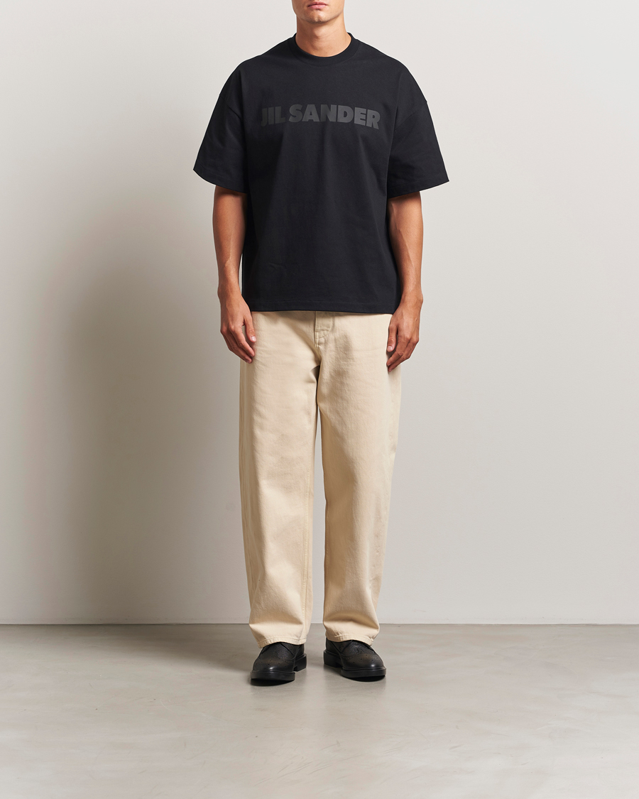Herr | T-Shirts | Jil Sander | Round Collar Tonal Logo T-Shirt Black