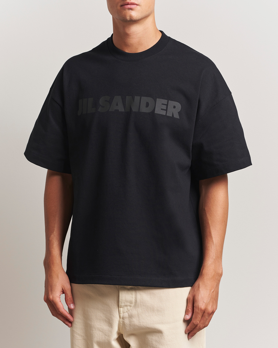 Herr | T-Shirts | Jil Sander | Round Collar Tonal Logo T-Shirt Black