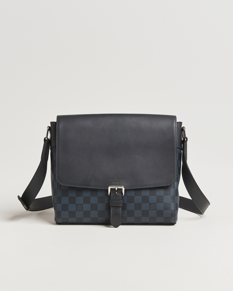Herr | Pre-Owned & Vintage Bags | Louis Vuitton Pre-Owned | Newport Messenger PM Damier Cobalt
