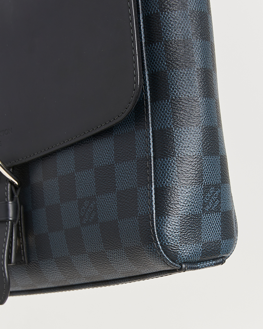 Herr | Pre-Owned & Vintage Bags | Louis Vuitton Pre-Owned | Newport Messenger PM Damier Cobalt
