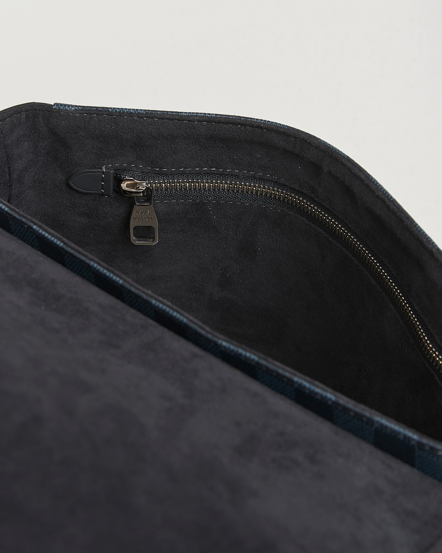 Herr | Pre-Owned & Vintage Bags | Louis Vuitton Pre-Owned | Newport Messenger PM Damier Cobalt