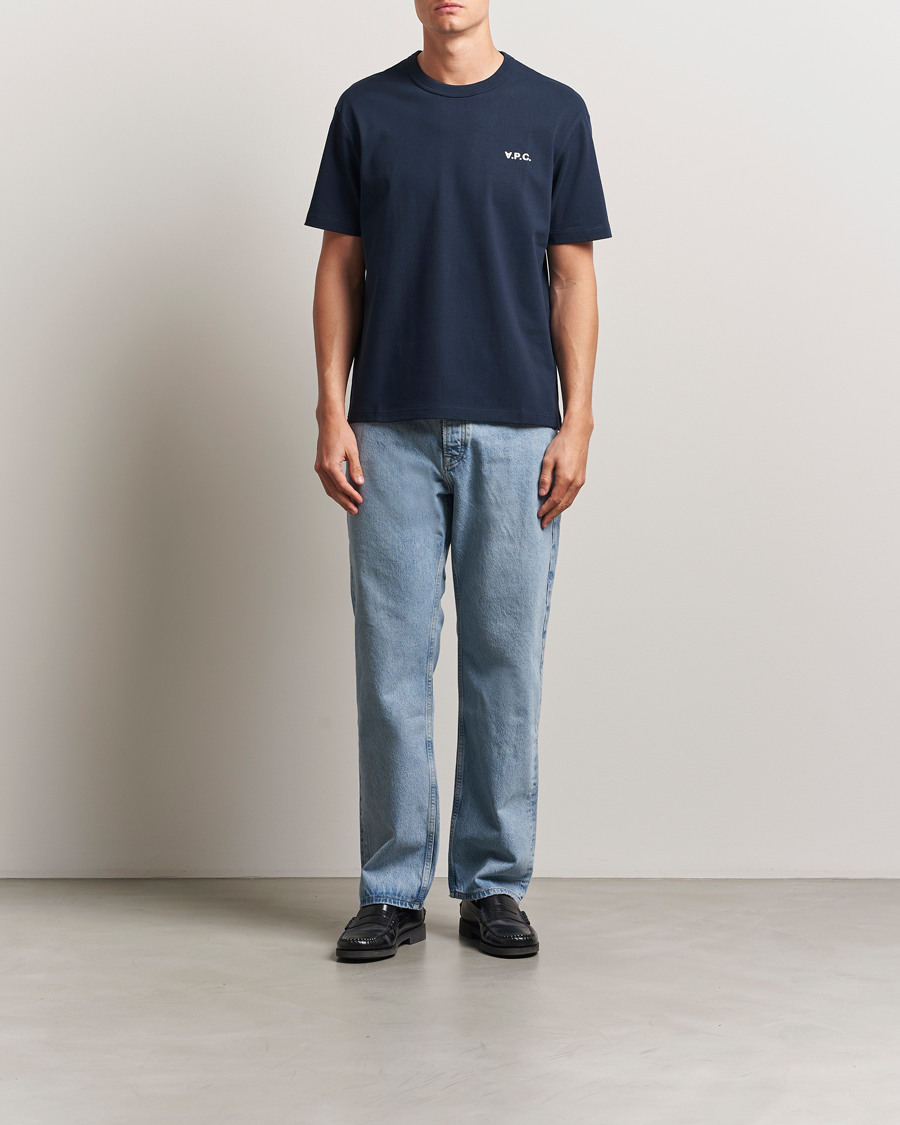 Herr | T-Shirts | A.P.C. | Boxy Fit Petit VPC T-Shirt Dark Navy/Ecru