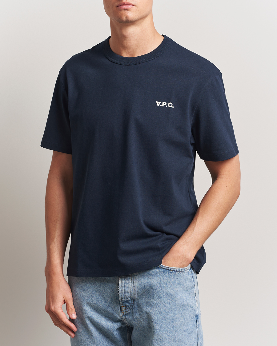 Herr | T-Shirts | A.P.C. | Boxy Fit Petit VPC T-Shirt Dark Navy/Ecru