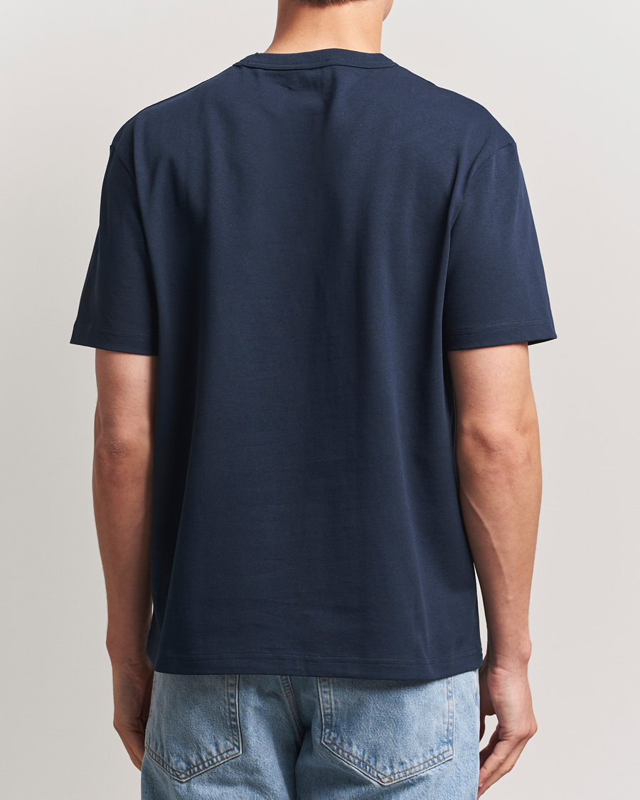 Herr | T-Shirts | A.P.C. | Boxy Fit Petit VPC T-Shirt Dark Navy/Ecru
