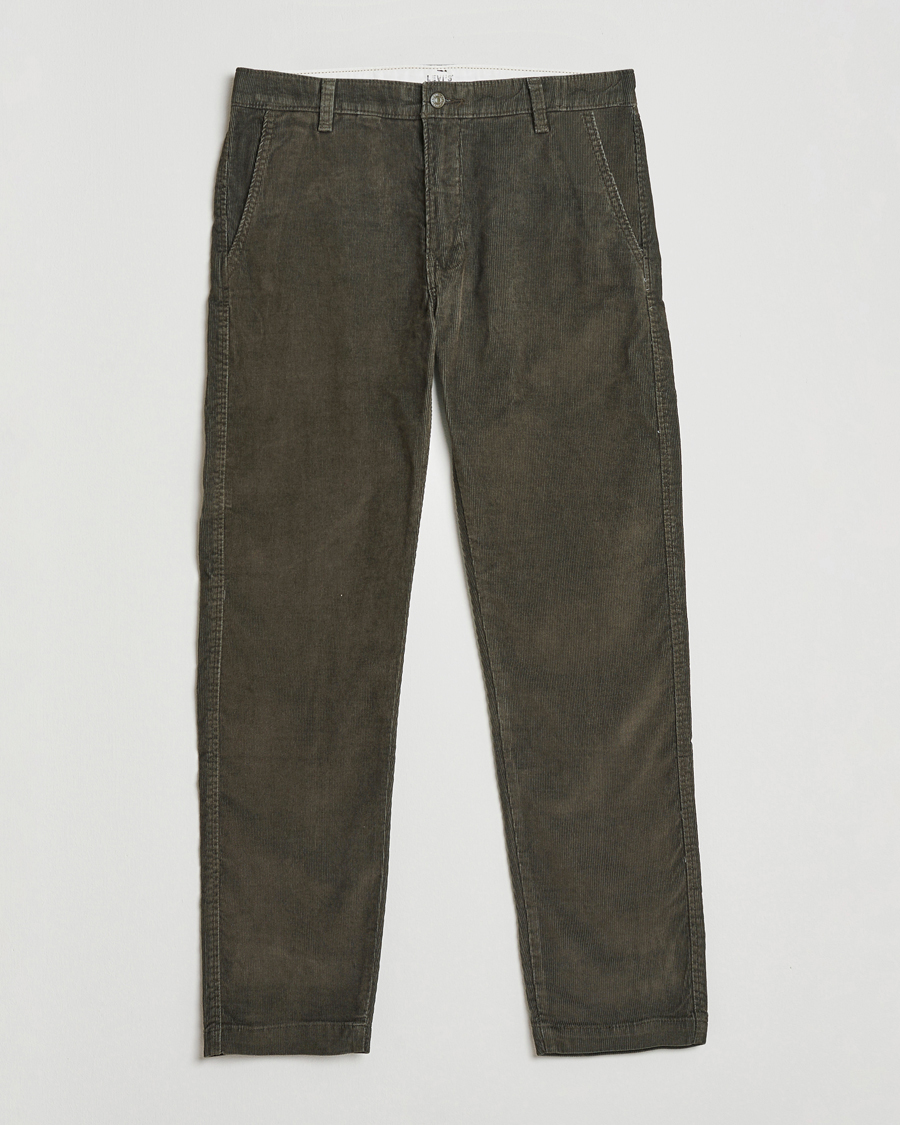 Herr | Byxor | Levi's | 14W Corduroy Chino Black Olive
