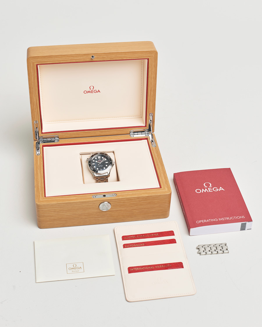Herr | Pre-Owned & Vintage Watches | Omega Pre-Owned | Seamaster 300M