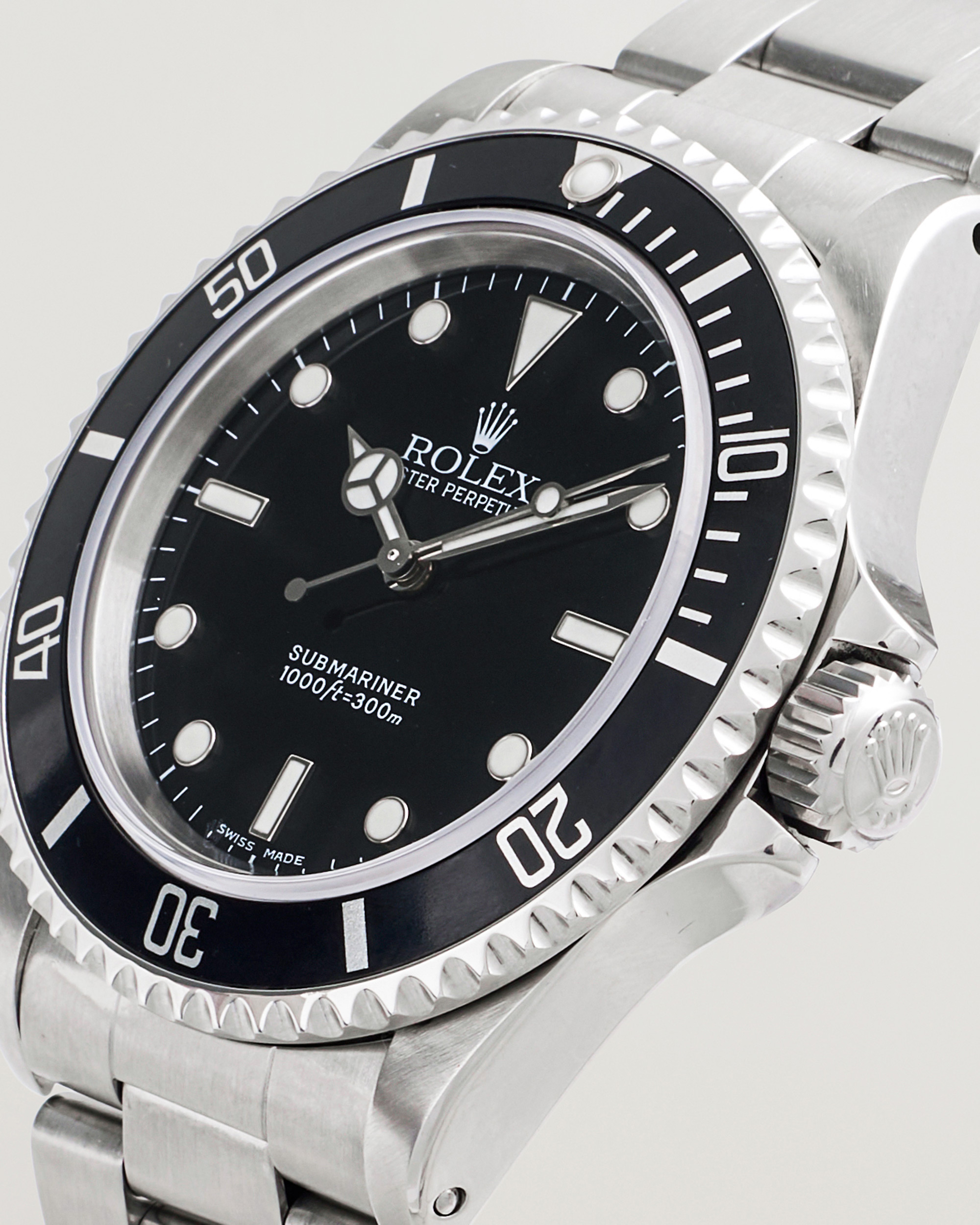 Herr | Pre-Owned & Vintage Watches | Rolex Pre-Owned | Submariner 14060M Oyster Perpetual