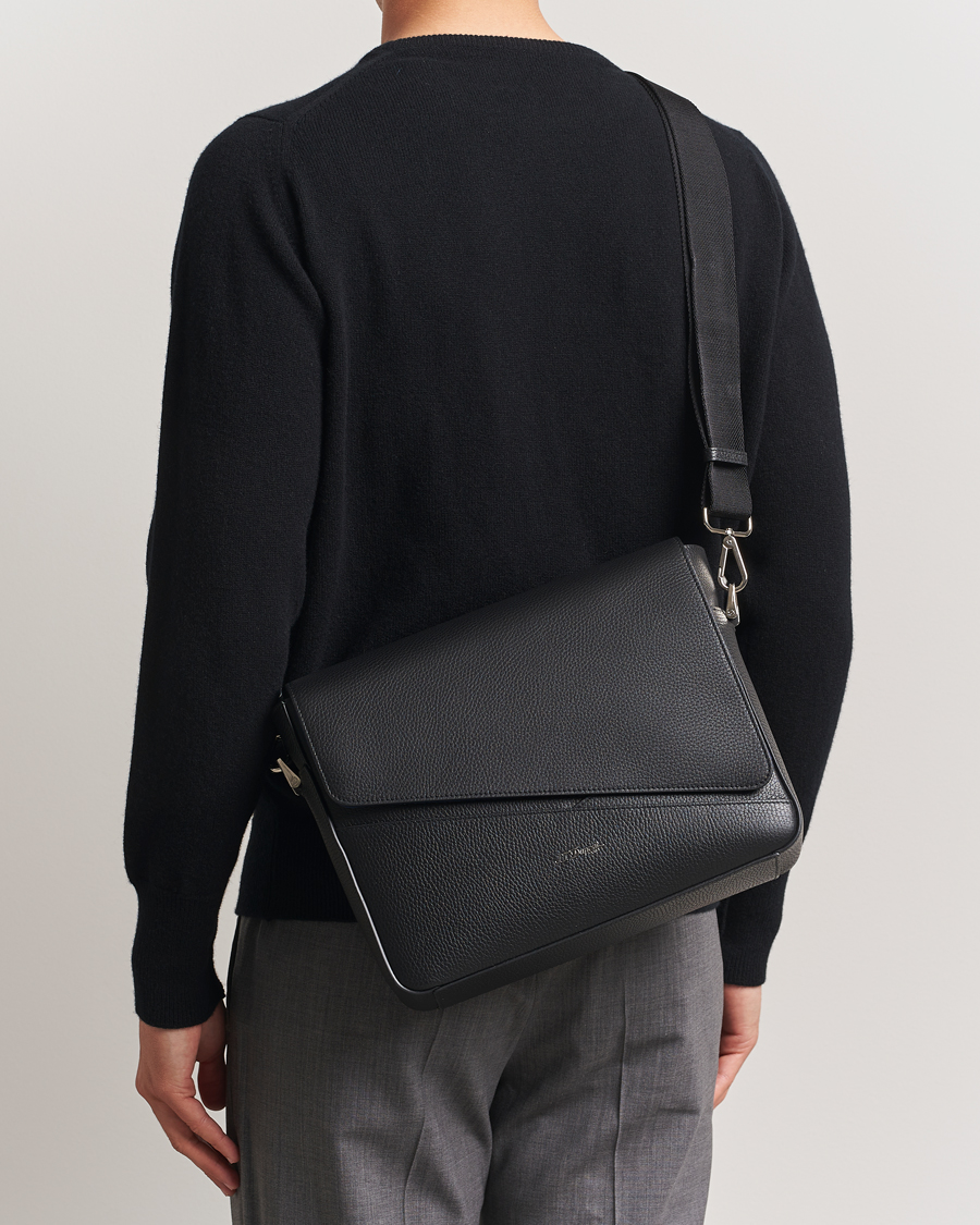 Herr | Väskor | S.T. Dupont | Neo Capsule Messenger Bag Black Grained