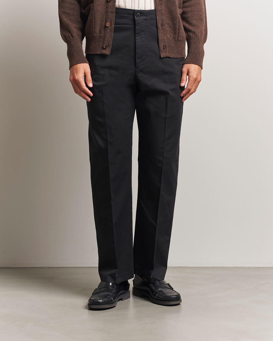 Herr | Byxor | NN07 | Paw Cotton/Lyocell Pleated Trousers Black