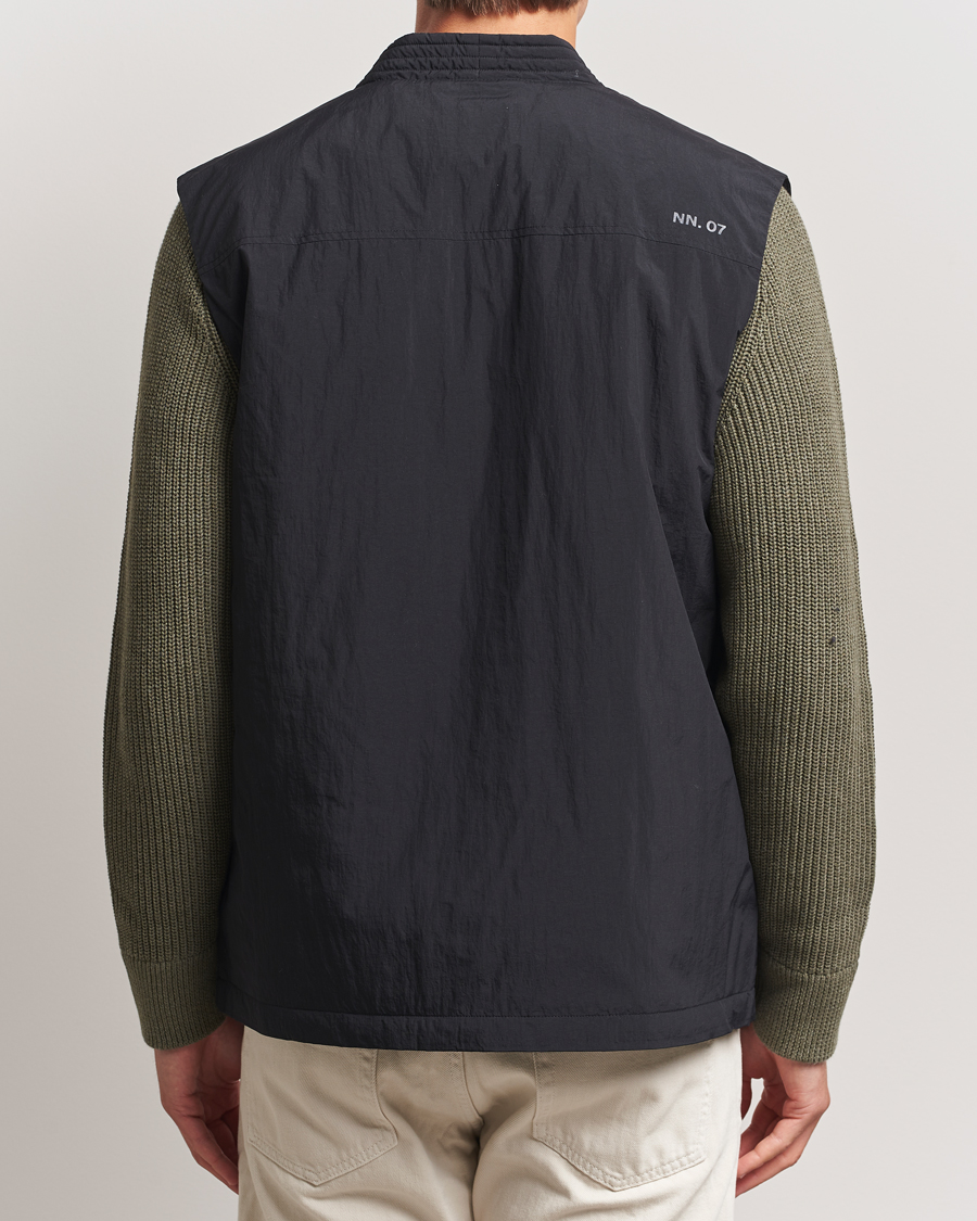 Herr | Jackor | NN07 | Yuki Padded Vest Black