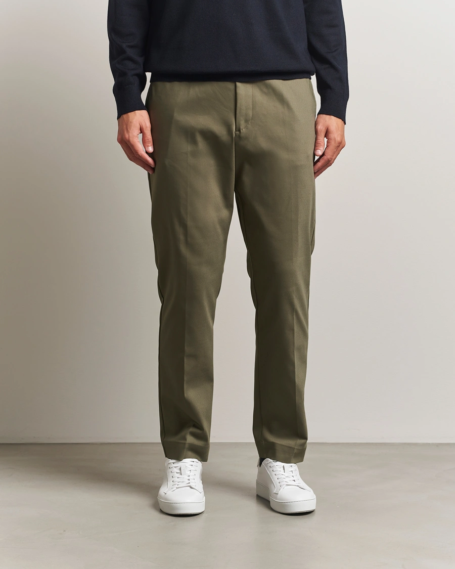 Herr | Byxor | NN07 | Baker Cotton Drawstring Trousers Capers Green