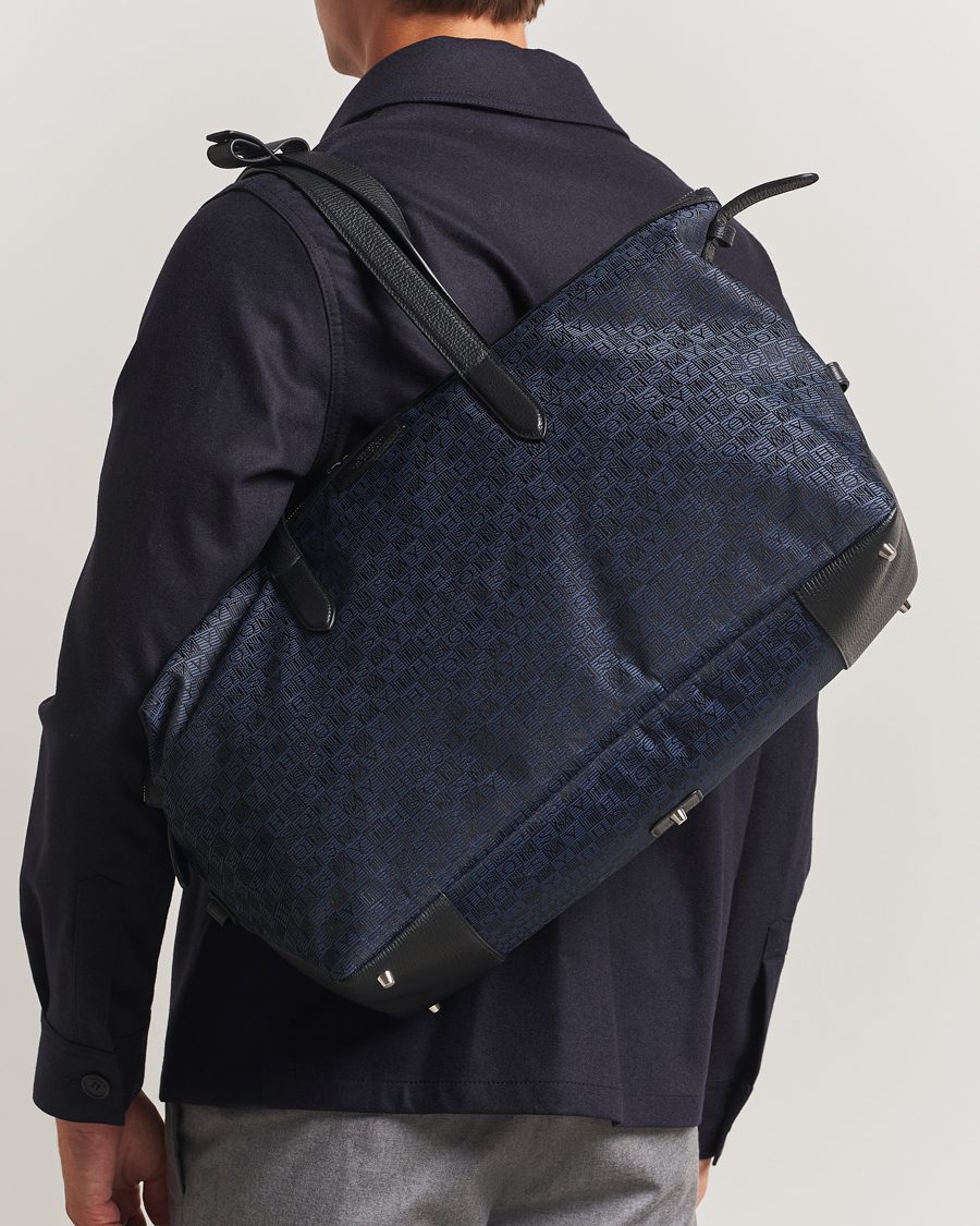 Herr | Väskor | Smythson | Canvas Stamp Small Travel Bag Navy