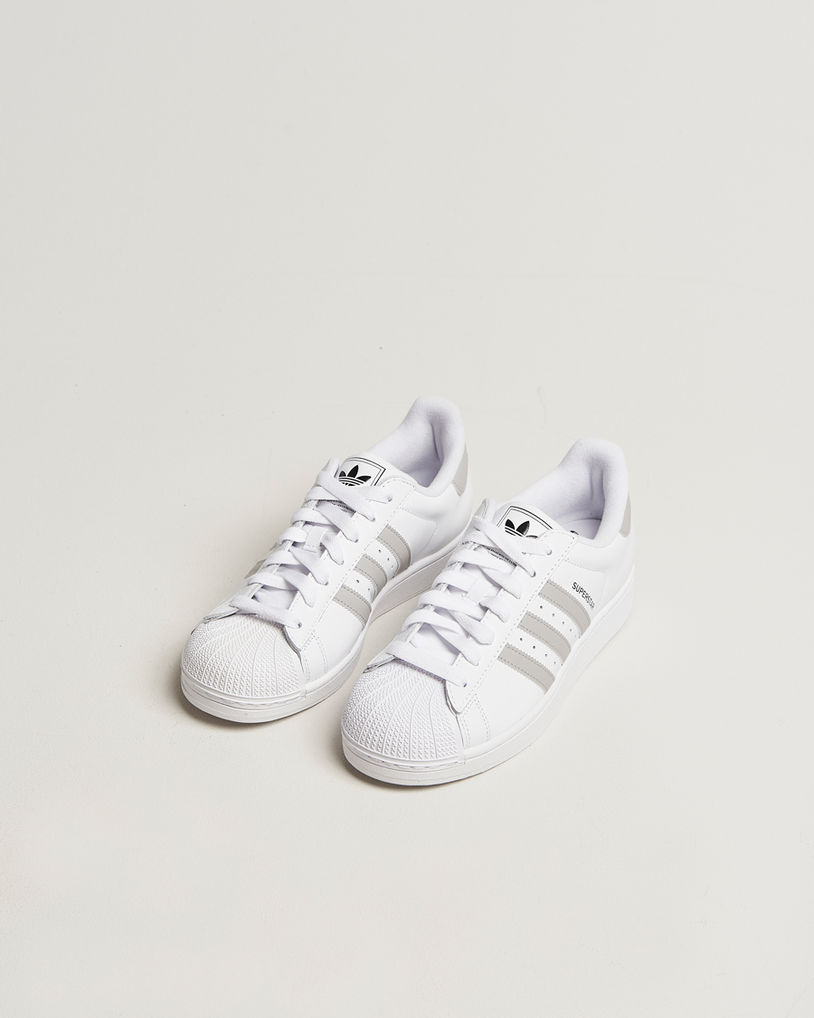 Herr | Sneakers | adidas Originals | Superstar II Sneaker White/Grey