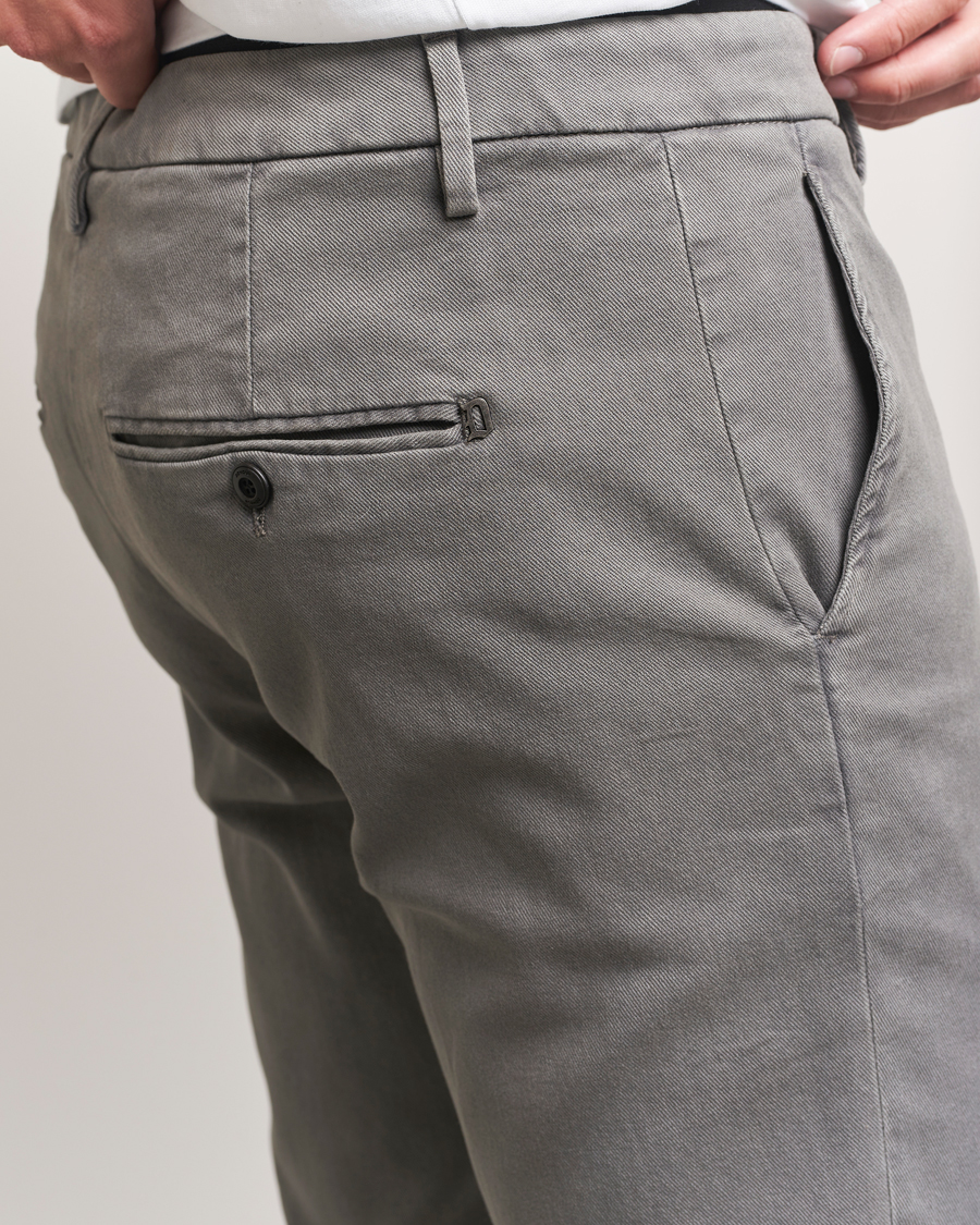 Herr | Byxor | Dondup | Spiritisimo Pleated Chinos Light Grey