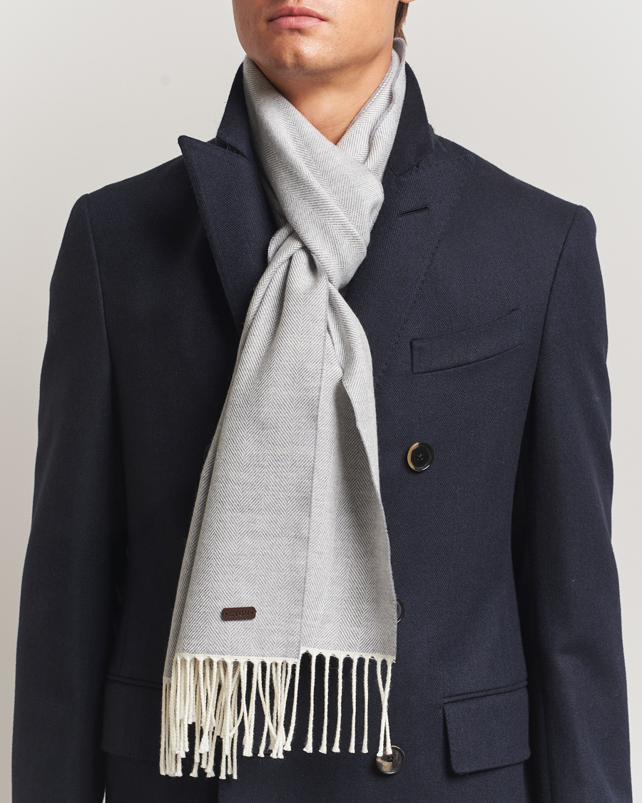 Herr | Halsdukar | Eton | Merino Wool Herringbone Scarf Light Grey