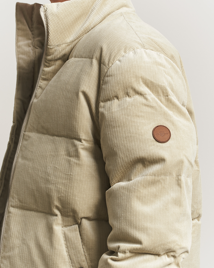 Herr | Jackor | GANT | Corduroy Down Puffer Jacker Greige