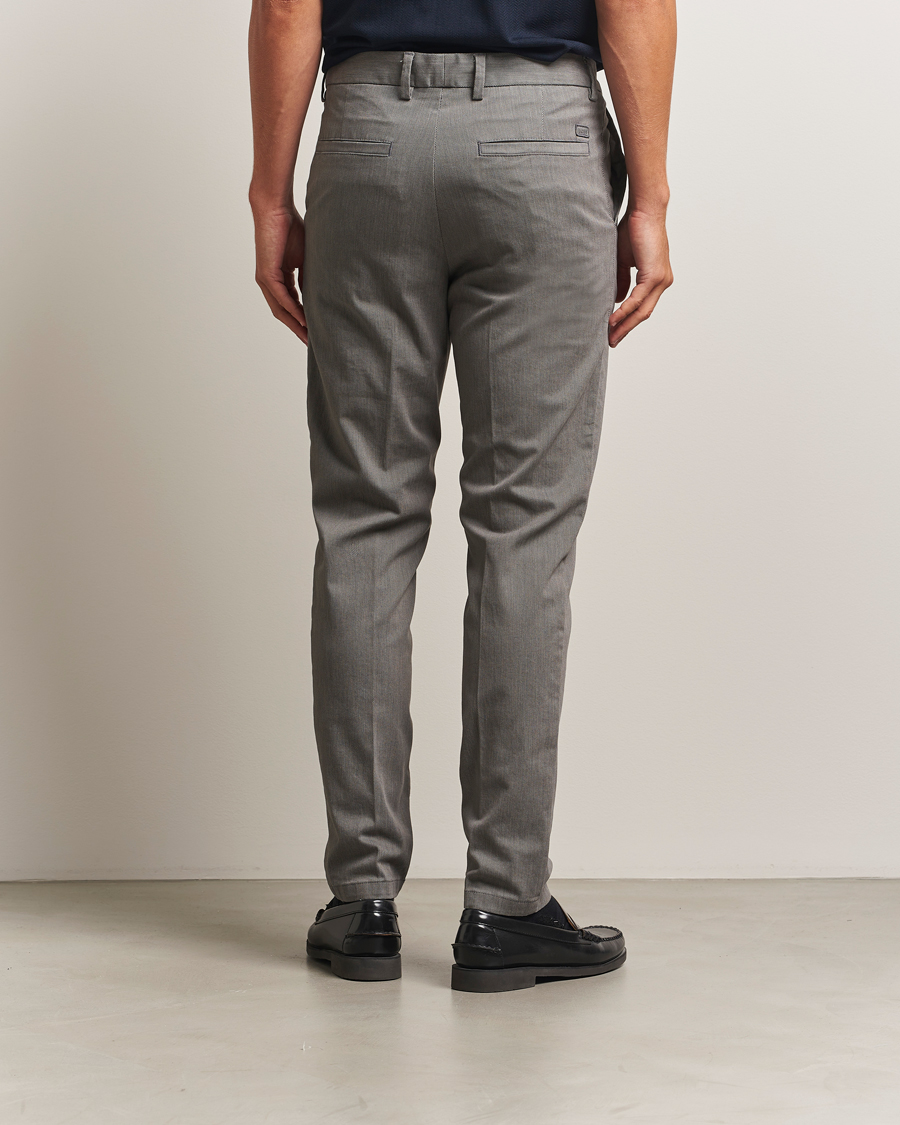 Herr | Byxor | BOSS BLACK | Kane Brushed Cotton Pleated Trousers Dark Grey