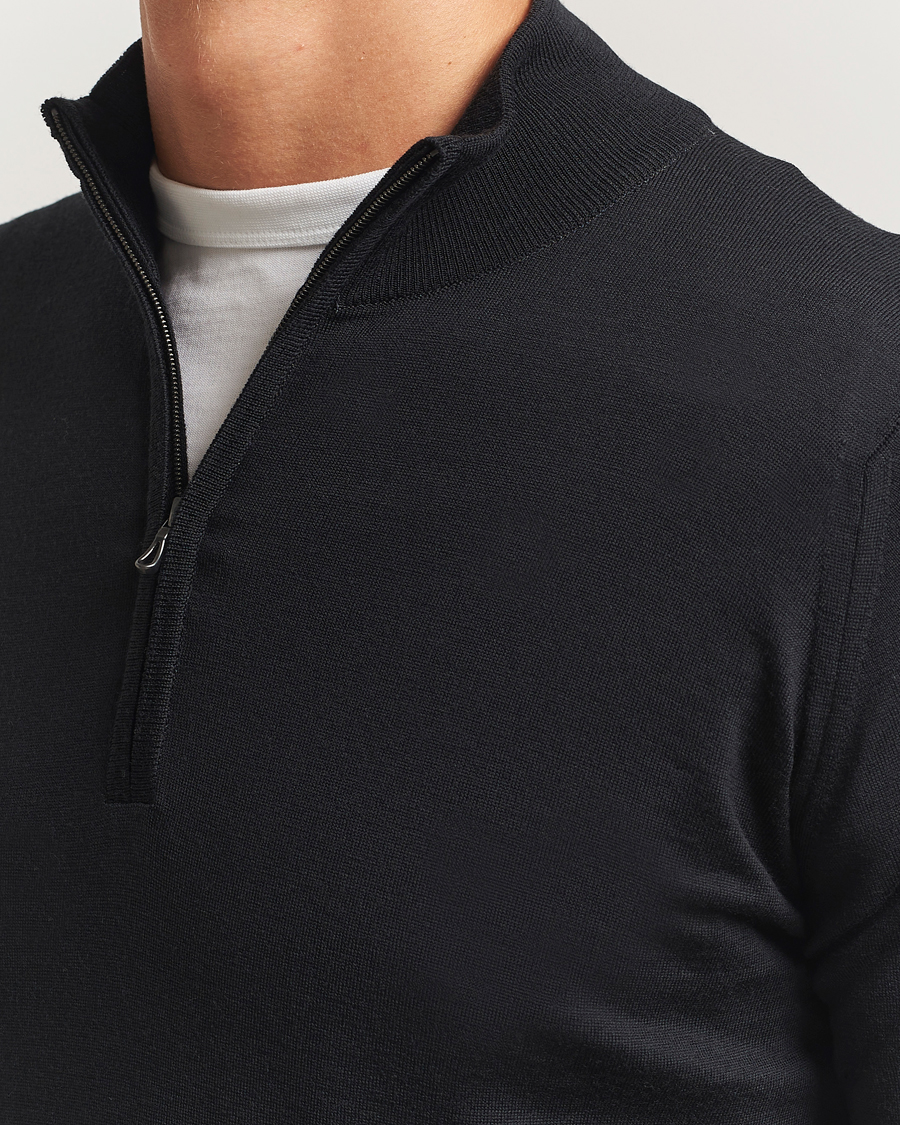 Herr | Tröjor | John Smedley | Barrow Extra Fine Merino Half Zip Black