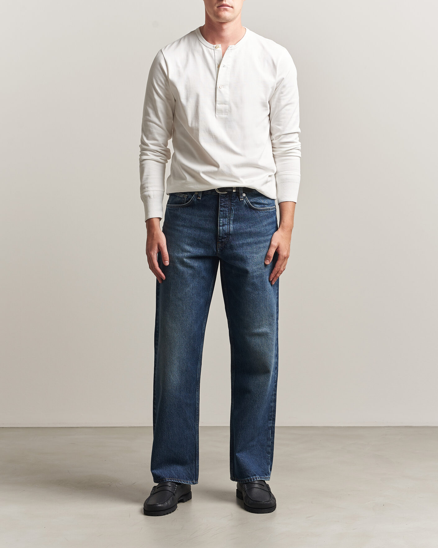 Herr | T-Shirts | Merz b. Schwanen | Classic Fit Sturdy Organic Cotton Henley White