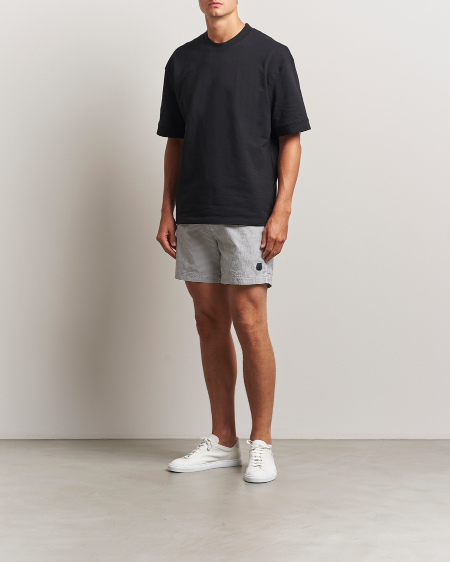 Herr | Badbyxor | Sail Racing | Tornado Striped Swimshorts Navy/White