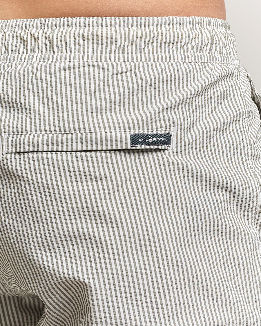 Herr | Badbyxor | Sail Racing | Tornado Striped Swimshorts Green/White