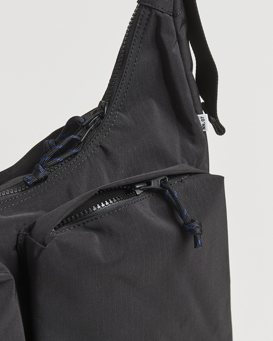 Herr | Väskor | NN07 | Nylon Ripstop Messenger Bag Black