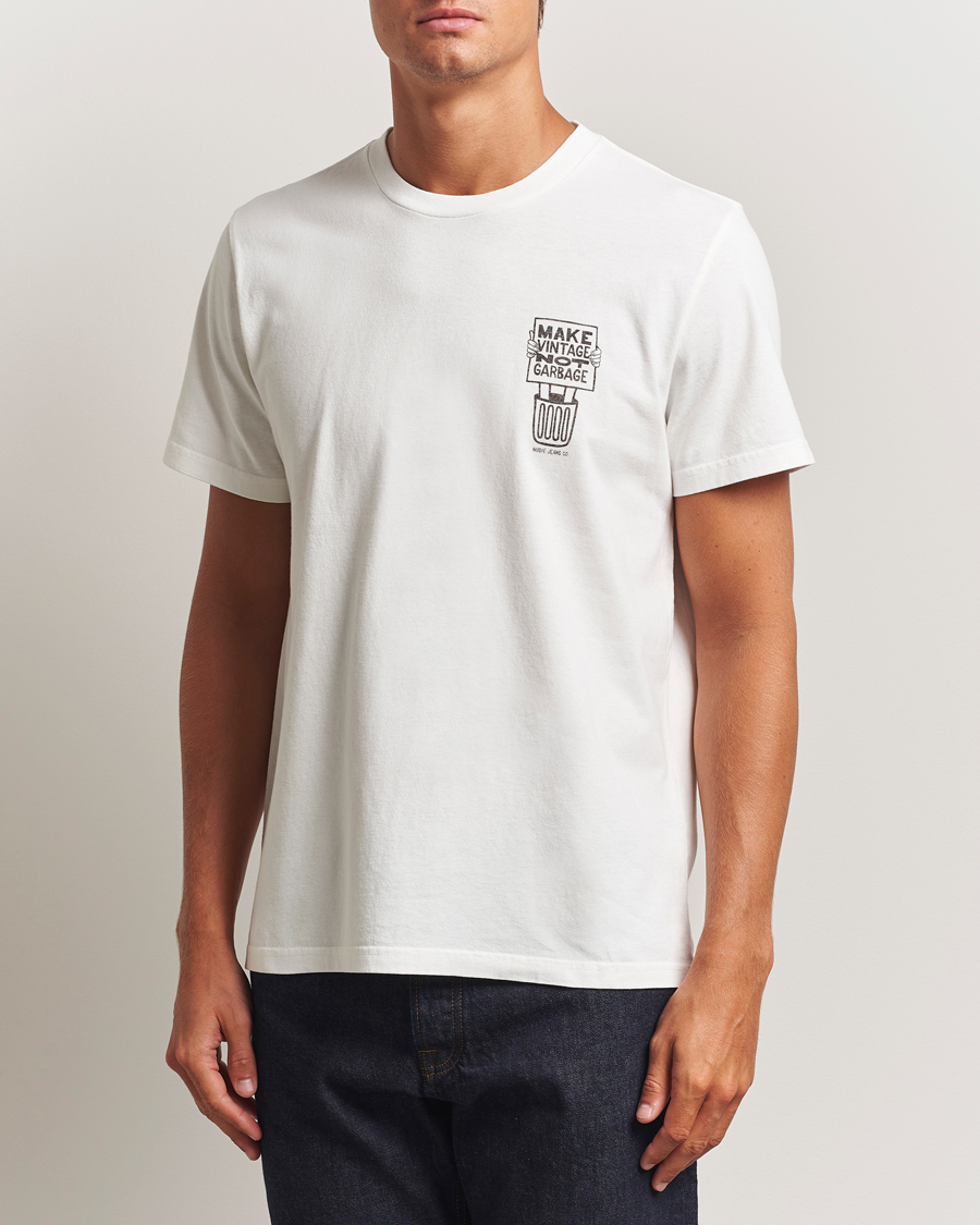 Herr | T-Shirts | Nudie Jeans | Roy Garbage T-Shirt Chalk White