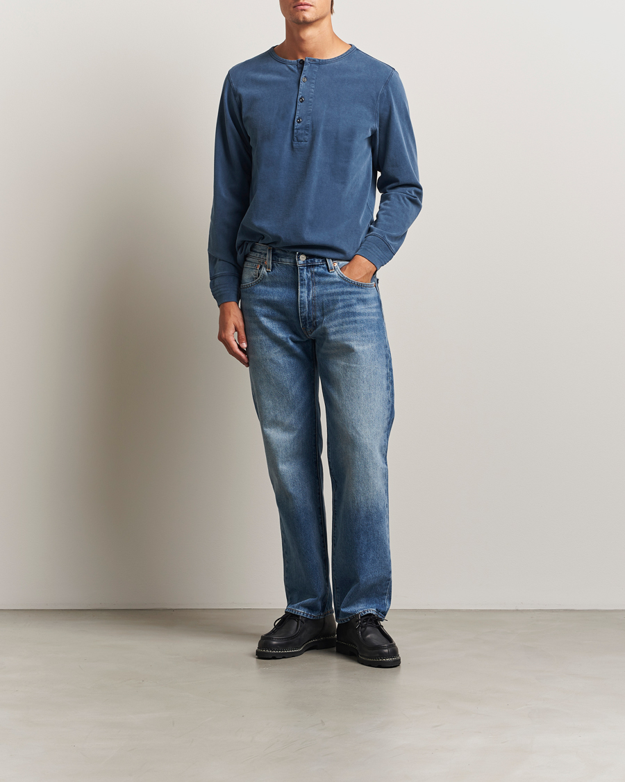 Herr | Tröjor | Nudie Jeans | Long Sleeved Henley Washed Blue