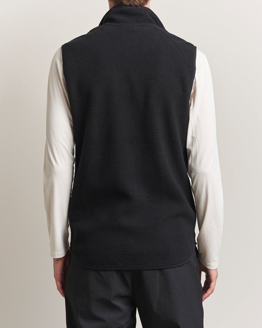 Herr | Tröjor | Peak Performance | Pile Vest Black