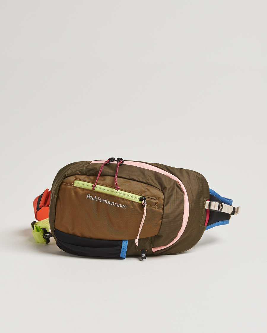 Herr | Väskor | Peak Performance | Outdoor Slingbag Meadow Moss