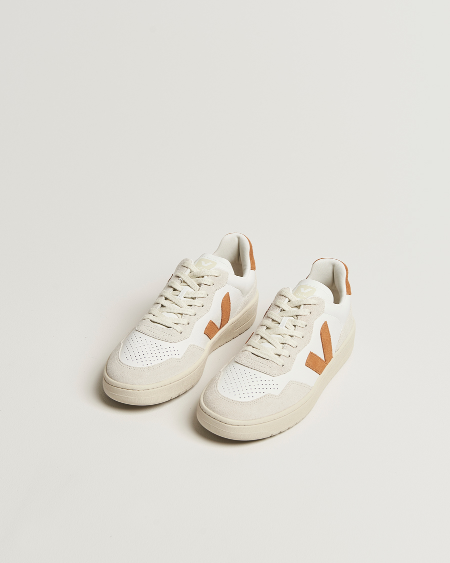 Herr | Sneakers | Veja | V-90 Sneaker Extra White/Umber