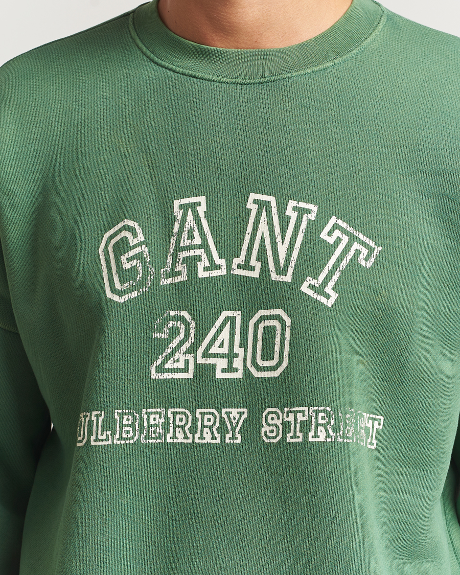 Herr | Tröjor | GANT 240 Mulberry Street | Vintage Graphic Crew Neck Sweatshirts Forest Green