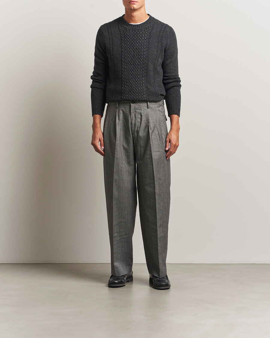 Herr | Byxor | NN07 | Justin Double Pleated Herringbone Trousers Grey
