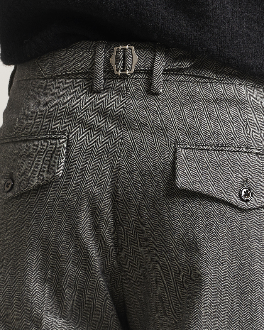 Herr | Byxor | NN07 | Justin Double Pleated Herringbone Trousers Grey