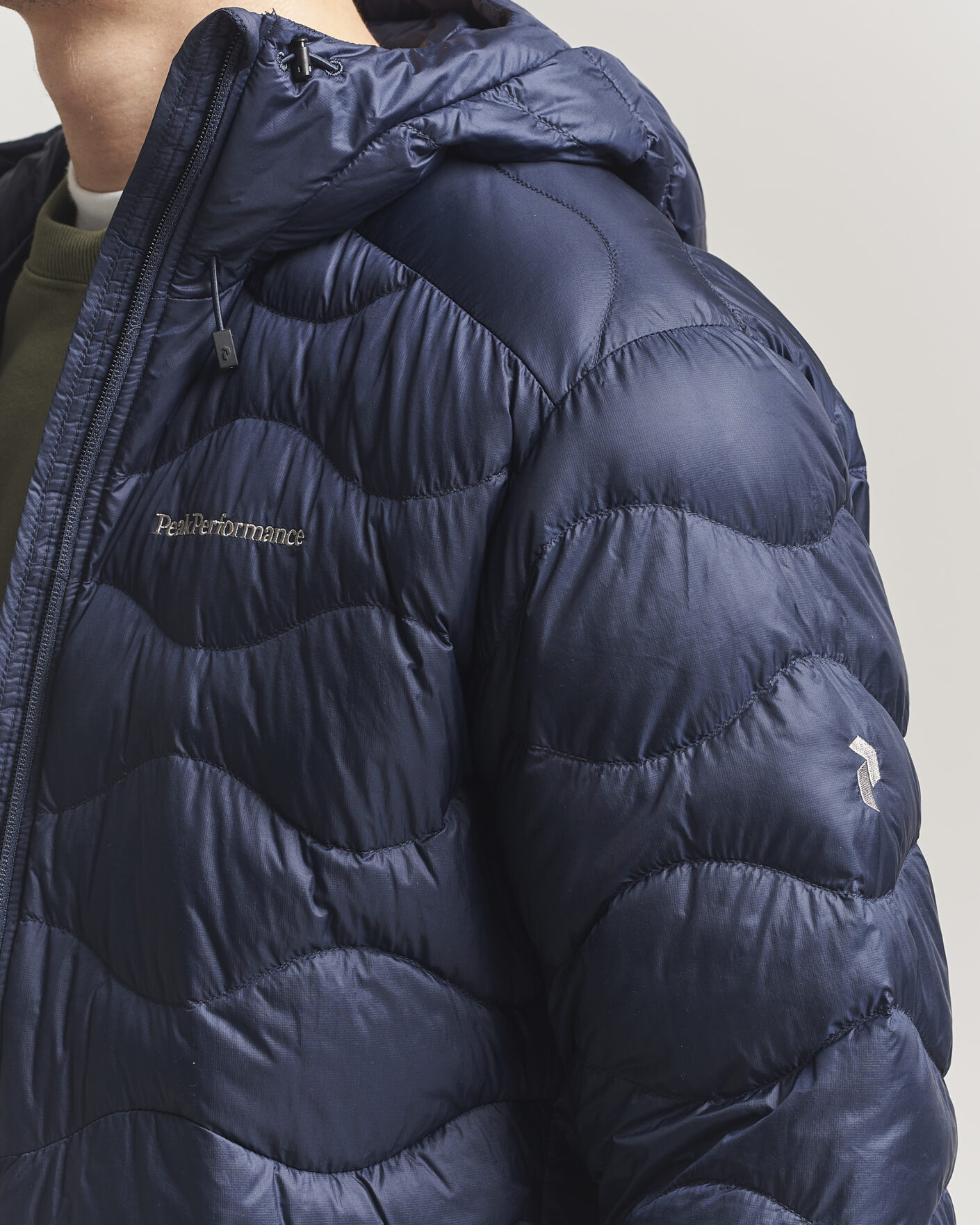 Herr | Jackor | Peak Performance | Helium Down Hooded Jacket Blue Shadow