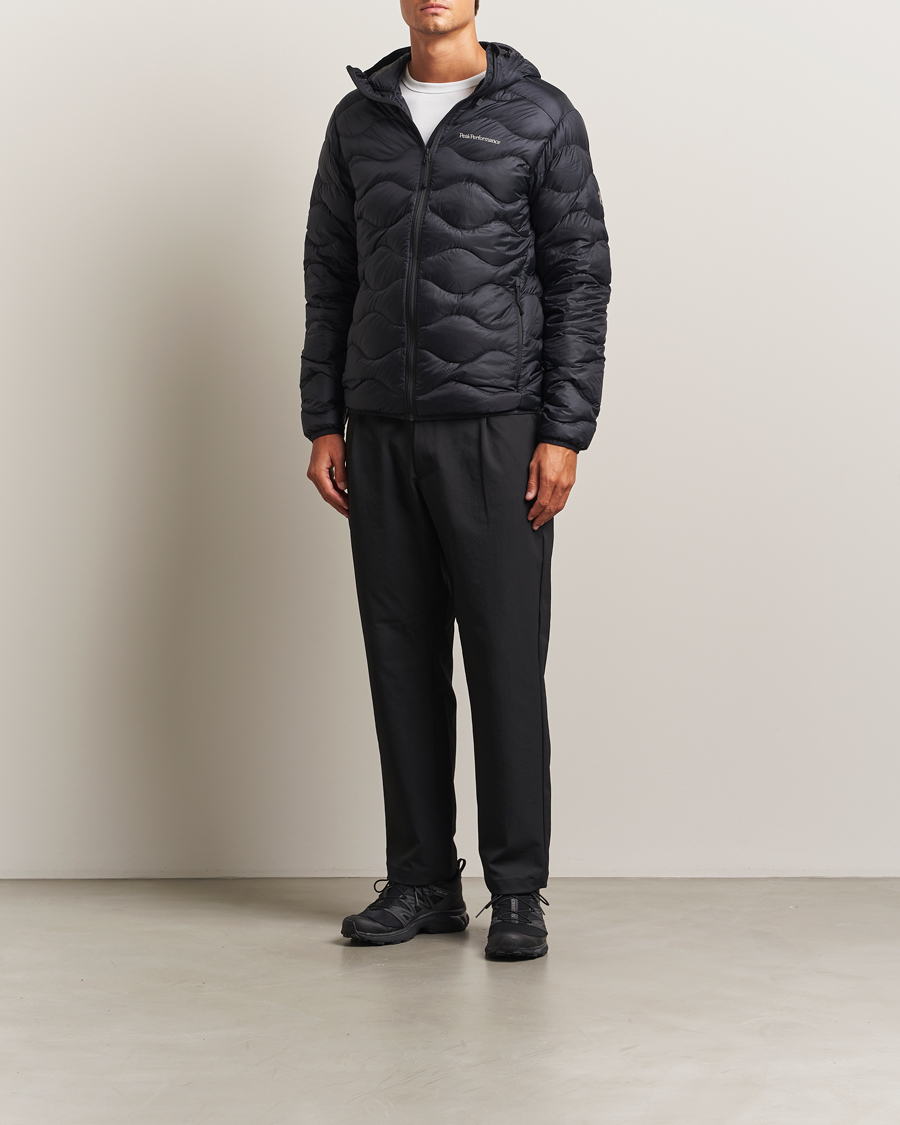 Herr | Jackor | Peak Performance | Helium Down Hooded Jacket Black