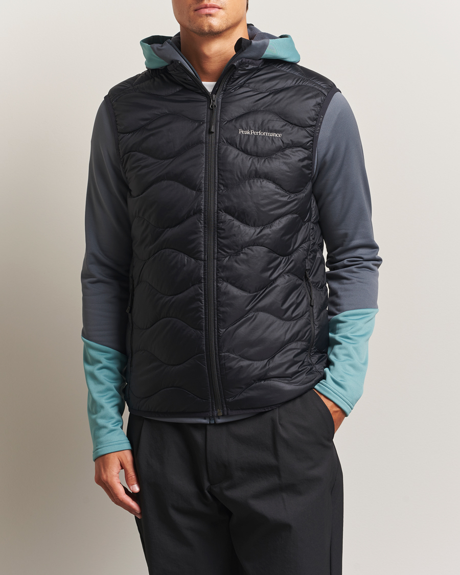 Herr | Västar | Peak Performance | Helium Down Vest Black