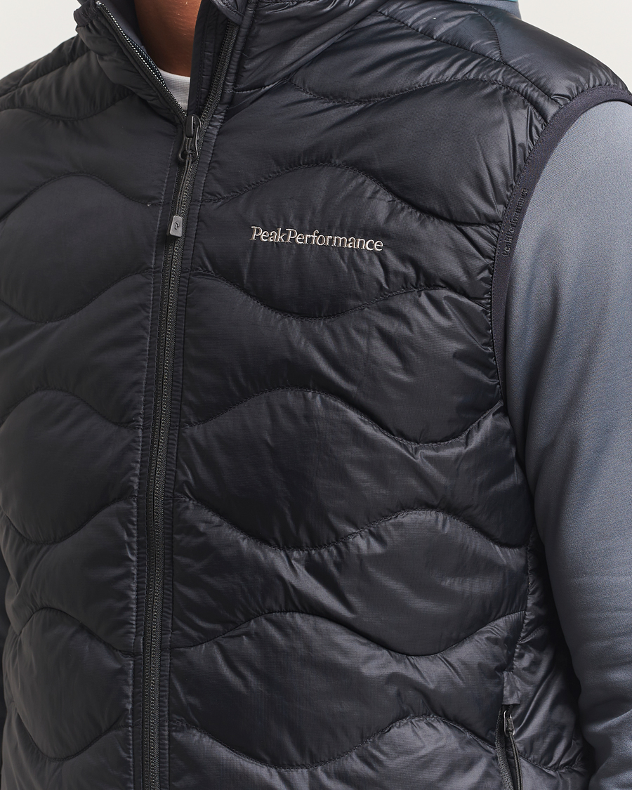 Herr | Västar | Peak Performance | Helium Down Vest Black