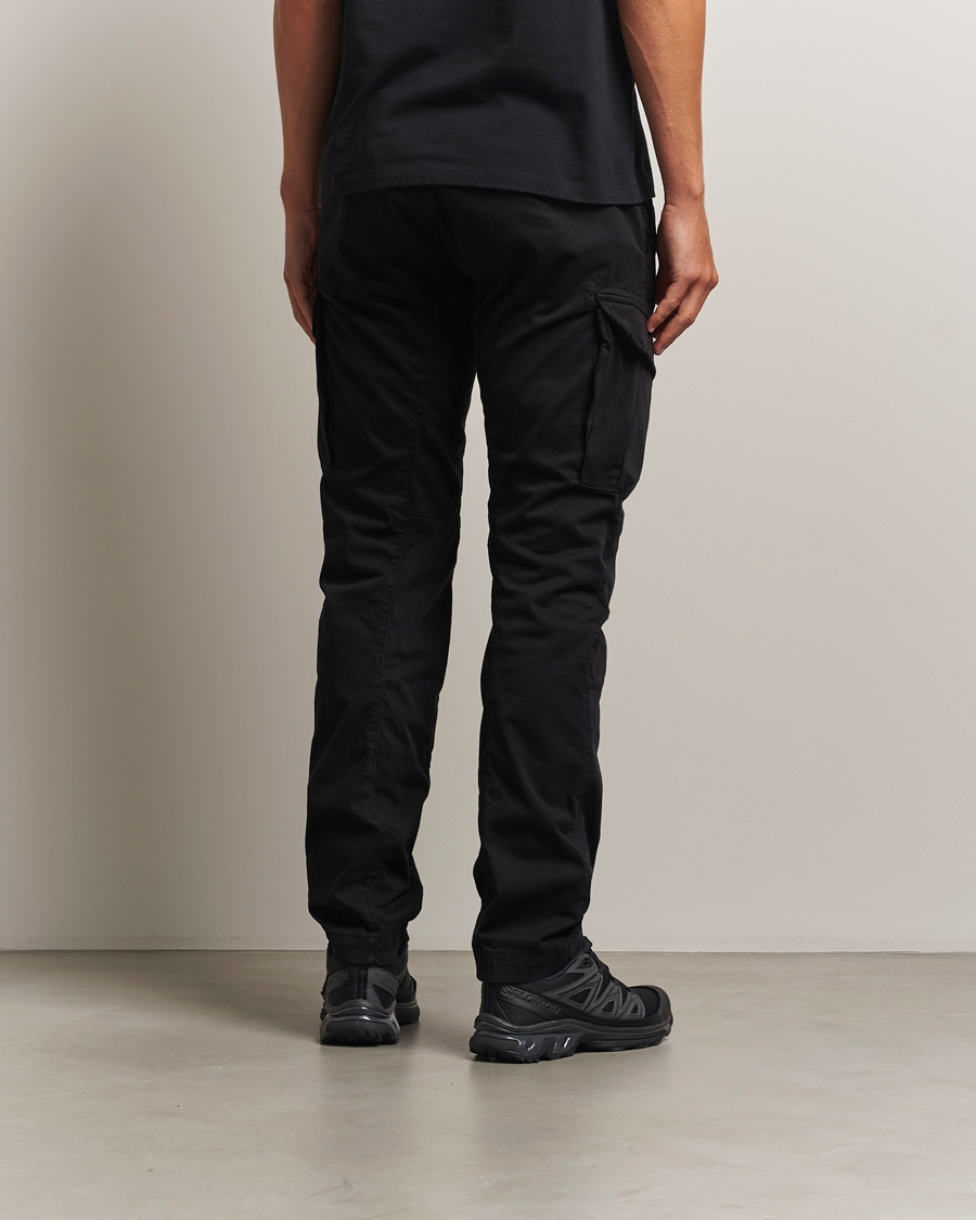 Herr | Byxor | C.P. Company | Stretch Satin Lens Cargo Pants Black